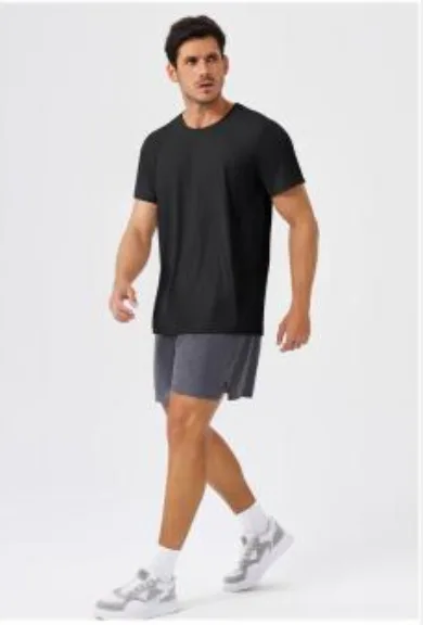 Stride Seamless Tee